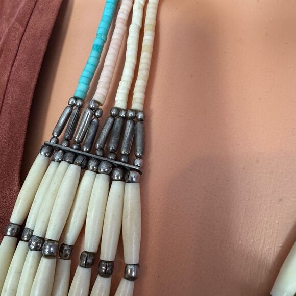 Unique Metal and Bead Necklace - Picture 7 of 11